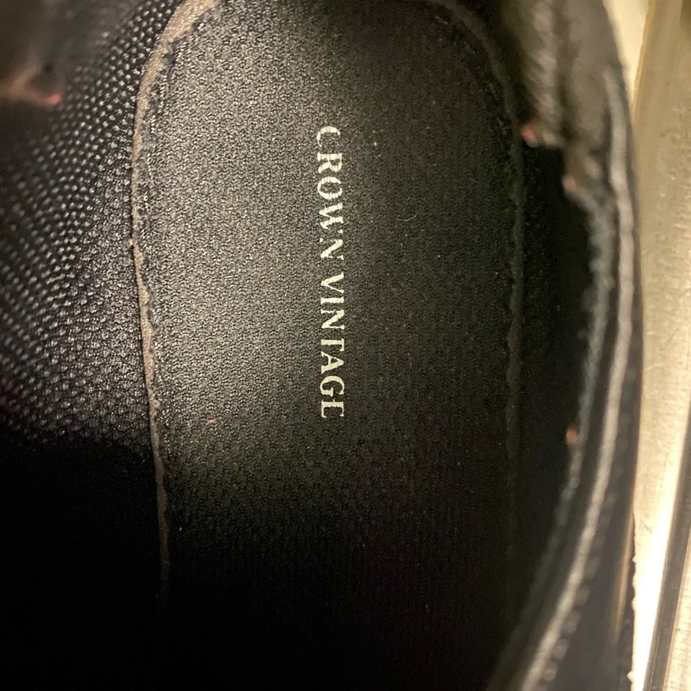 Crown Vintage Black Leather Oxfords